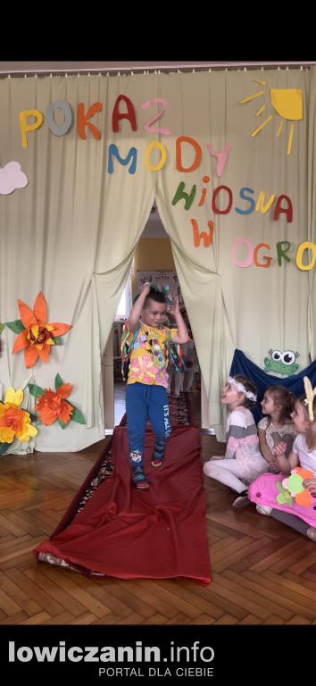 Wyjątkowy pokaz mody wiosennej w Przedszkolu Pszczółka Maja w Łowiczu