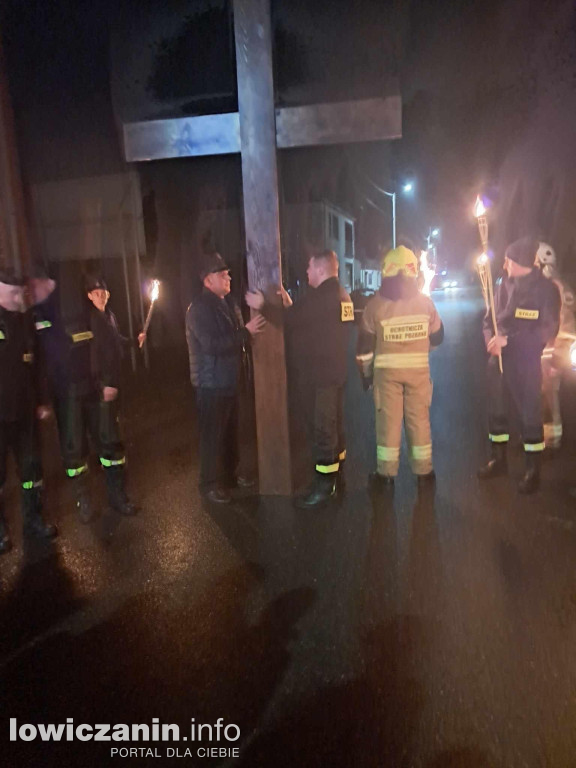 Droga Krzyżowa ulicami Soboty