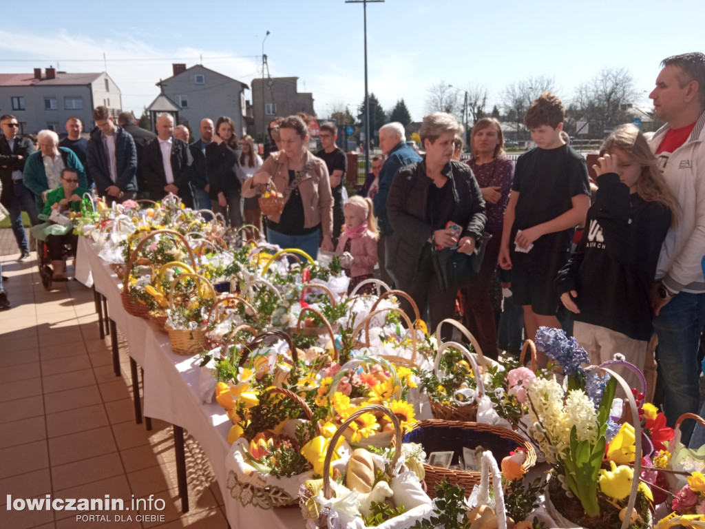 Święcenie pokarmów w kościołach w Łowiczu