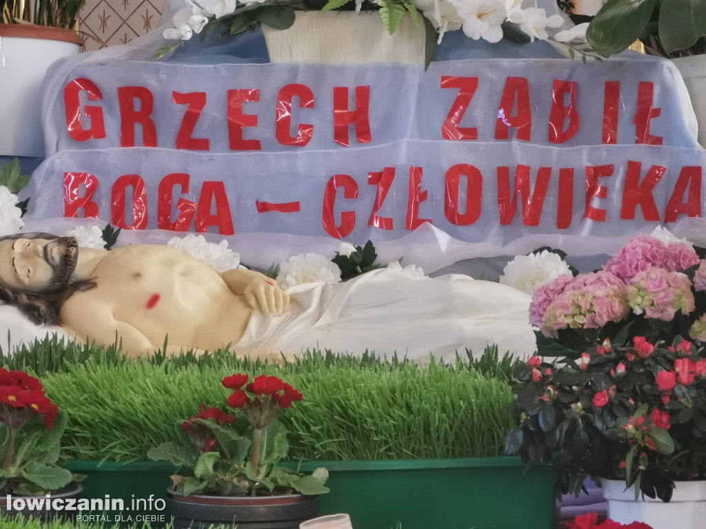 Groby Pańskie w Łowiczu i okolicy