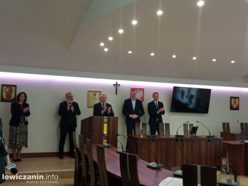 Wręczenie listów gratulacyjnych dla sportowców