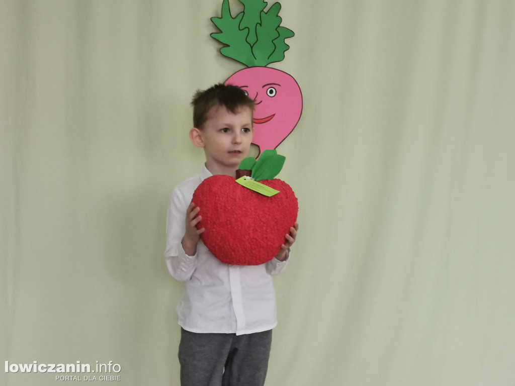 ,, Zdrowo się odżywiam, bo jem owoce i warzywa