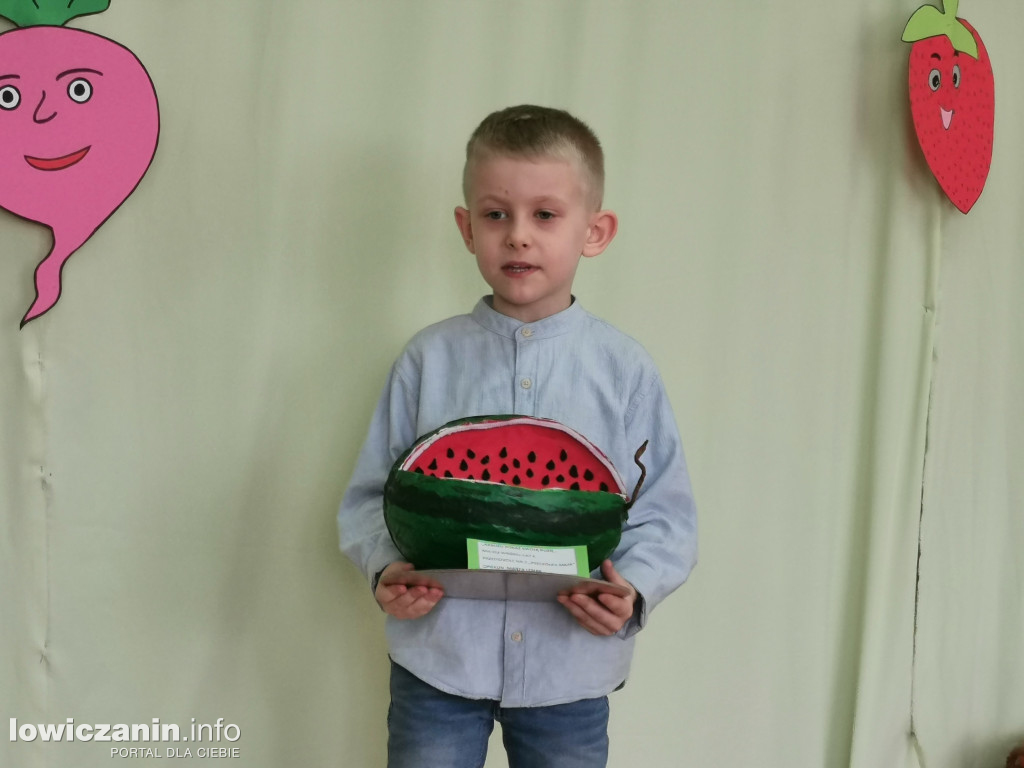 ,, Zdrowo się odżywiam, bo jem owoce i warzywa