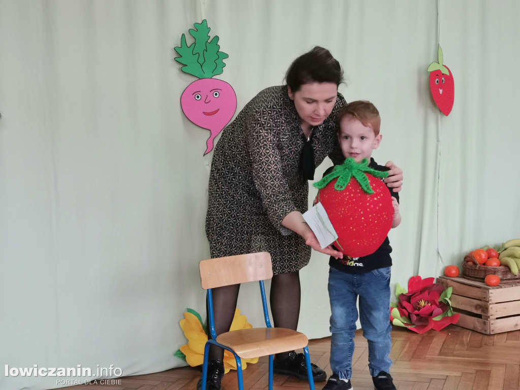 ,, Zdrowo się odżywiam, bo jem owoce i warzywa