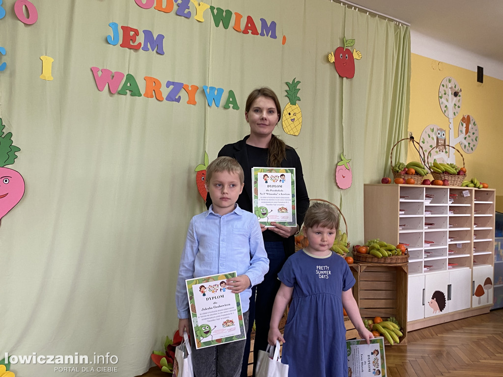 ,, Zdrowo się odżywiam, bo jem owoce i warzywa