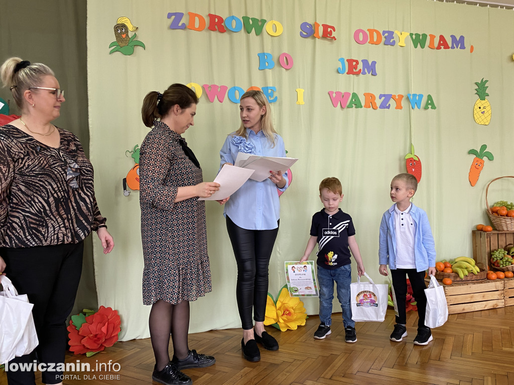 ,, Zdrowo się odżywiam, bo jem owoce i warzywa