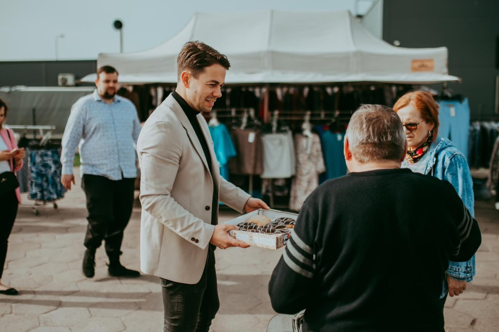 Krystian Cipiński nie robi przerwy w kampanii
