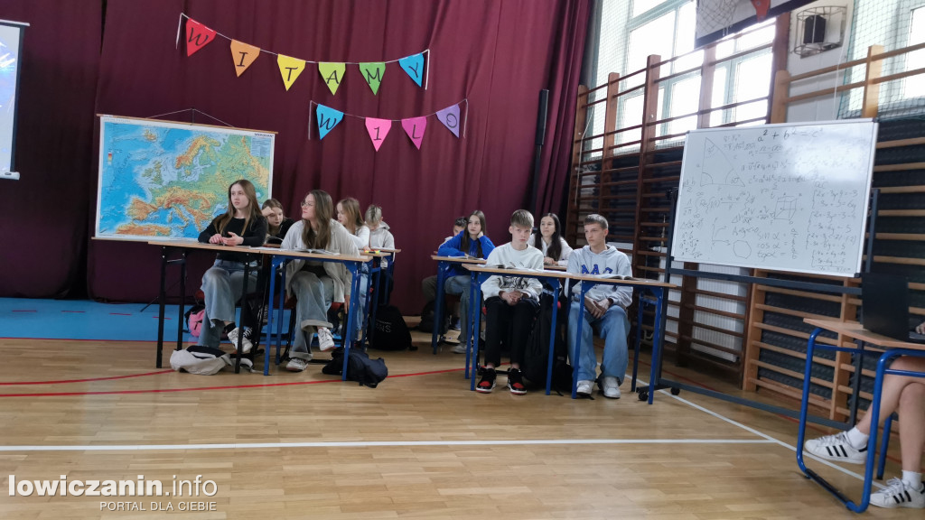 Dzień Otwartych Drzwi w I LO im. Józefa Chełmońskiego w Łowiczu