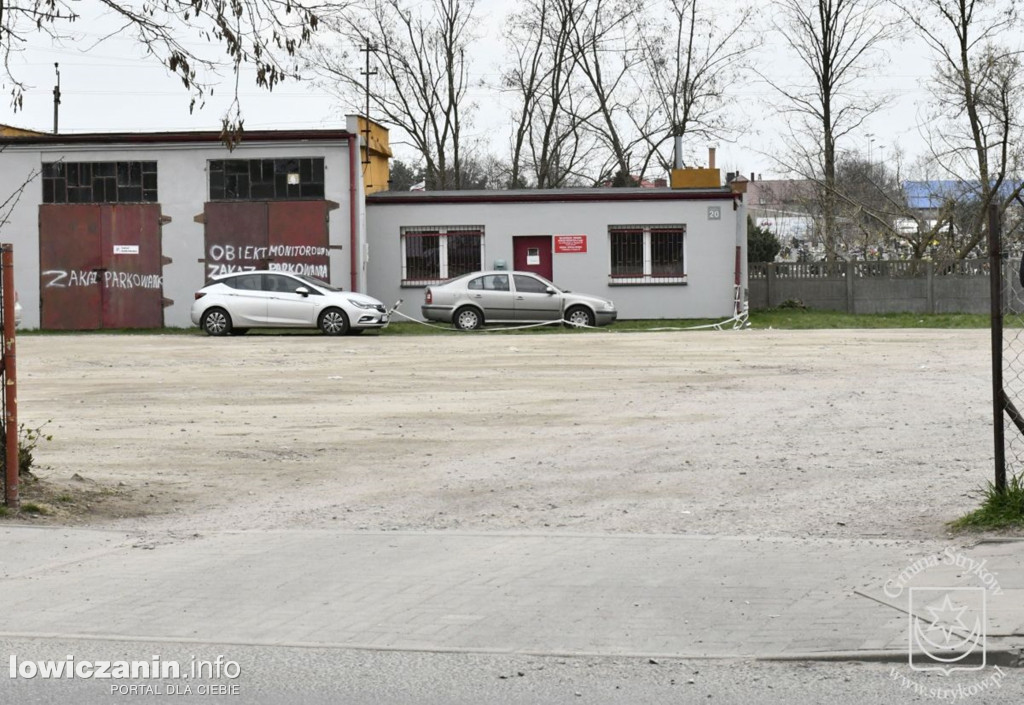 Budowa parkingu w Strykowie
