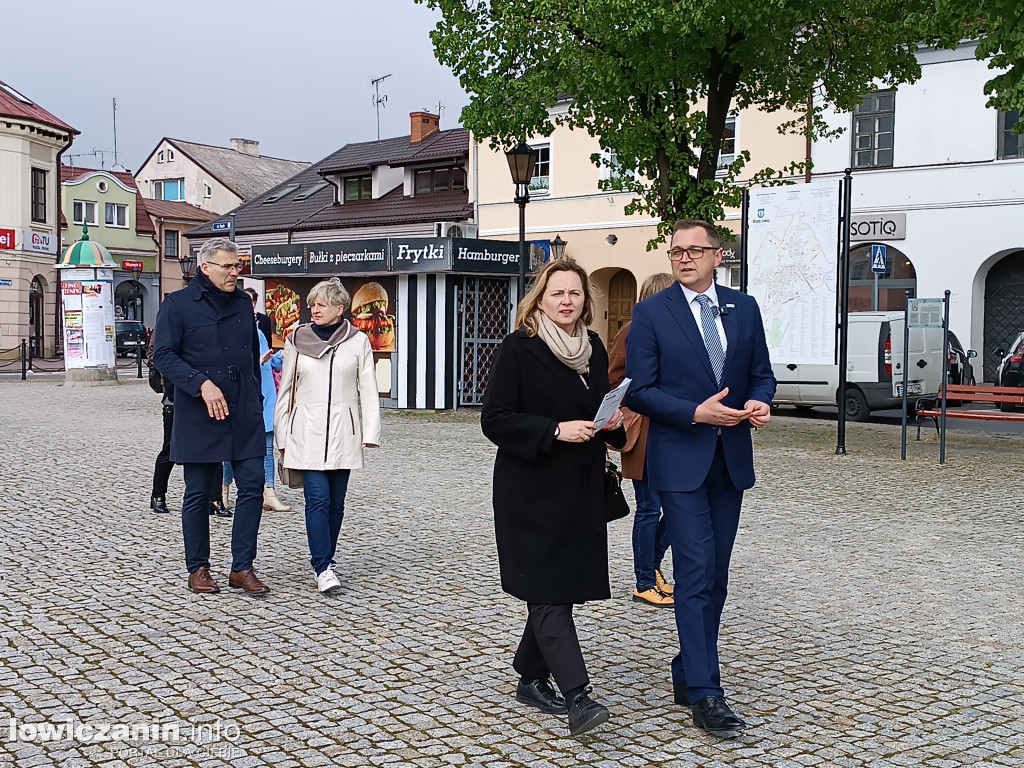 Spacer z Joanną Skrzydlewską