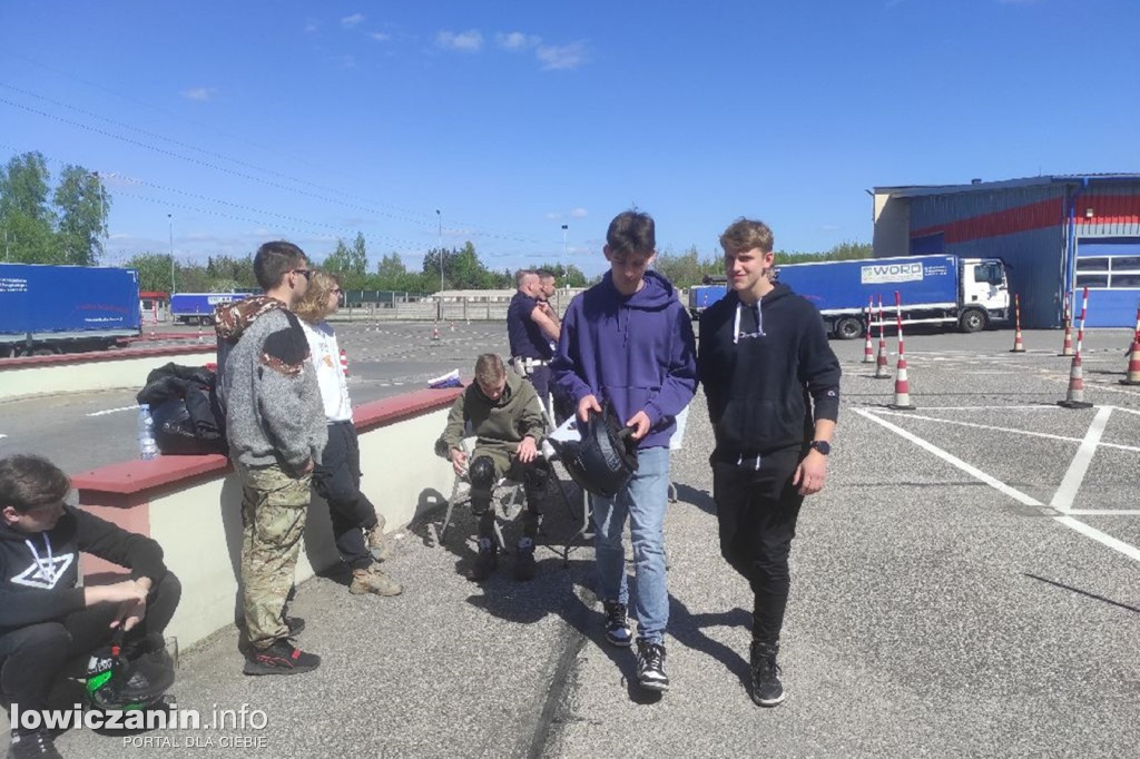 Awans uczniów z ZST w Łowiczu w Turnieju Motoryzacyjnym