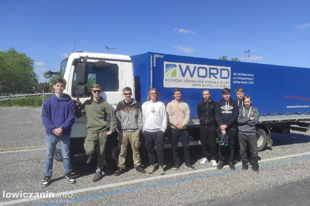 Awans uczniów z ZST w Łowiczu w Turnieju Motoryzacyjnym