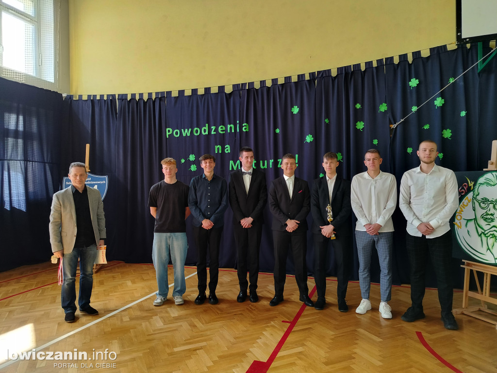 Zakończenie roku maturzystów z Ekonomika