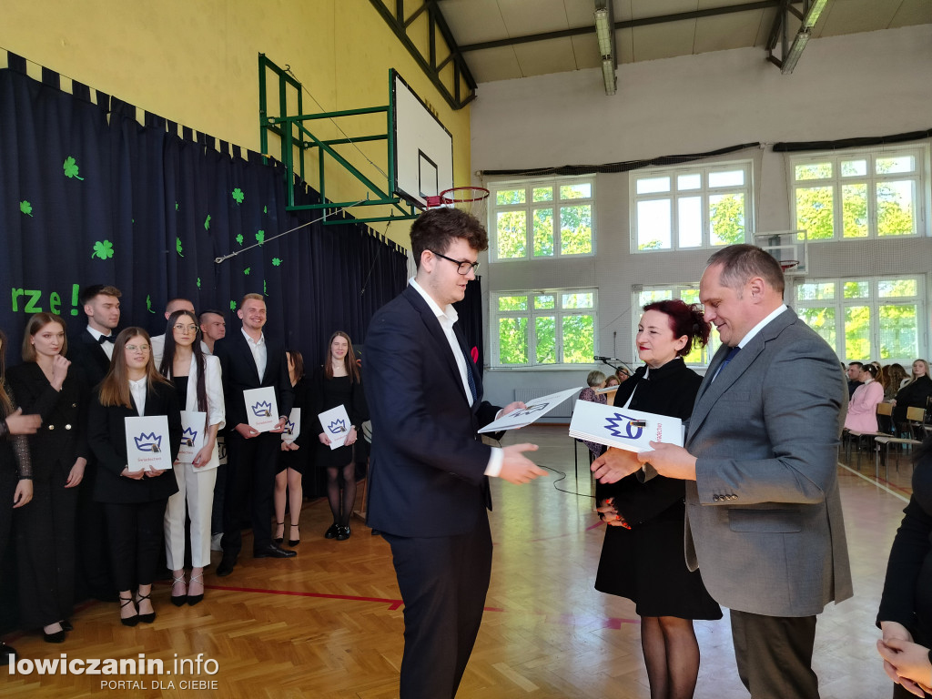 Zakończenie roku maturzystów z Ekonomika
