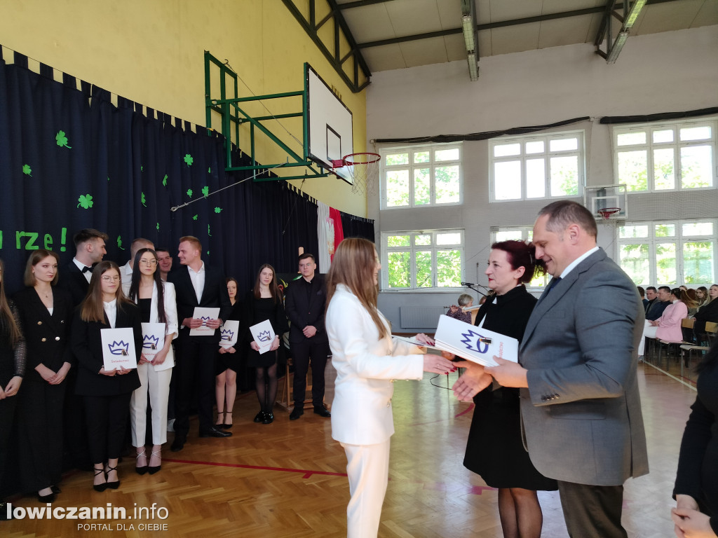 Zakończenie roku maturzystów z Ekonomika