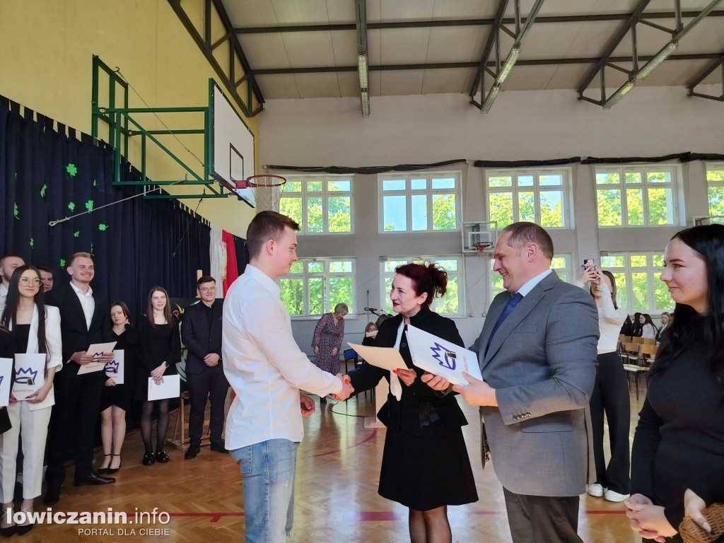 Zakończenie roku maturzystów z Ekonomika