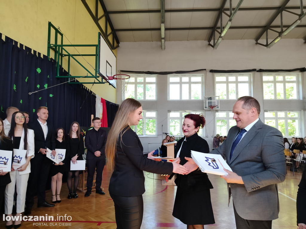 Zakończenie roku maturzystów z Ekonomika