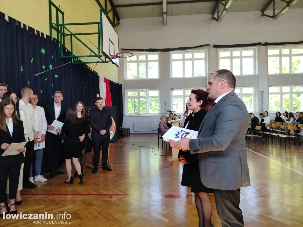Zakończenie roku maturzystów z Ekonomika