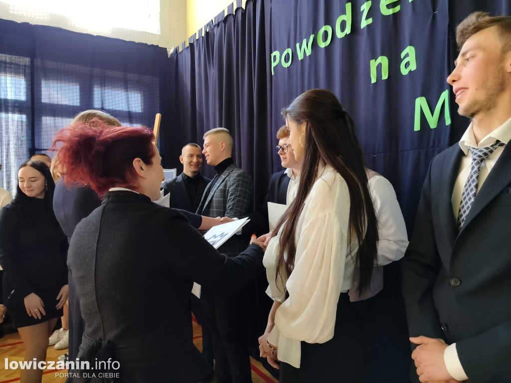 Zakończenie roku maturzystów z Ekonomika