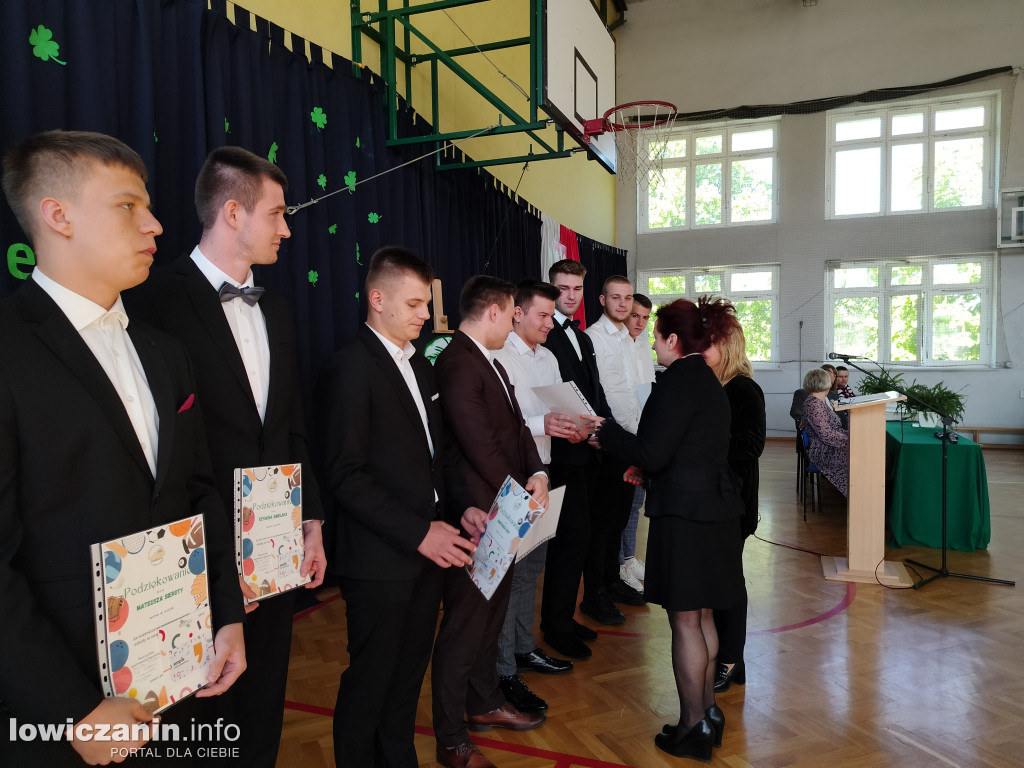 Zakończenie roku maturzystów z Ekonomika