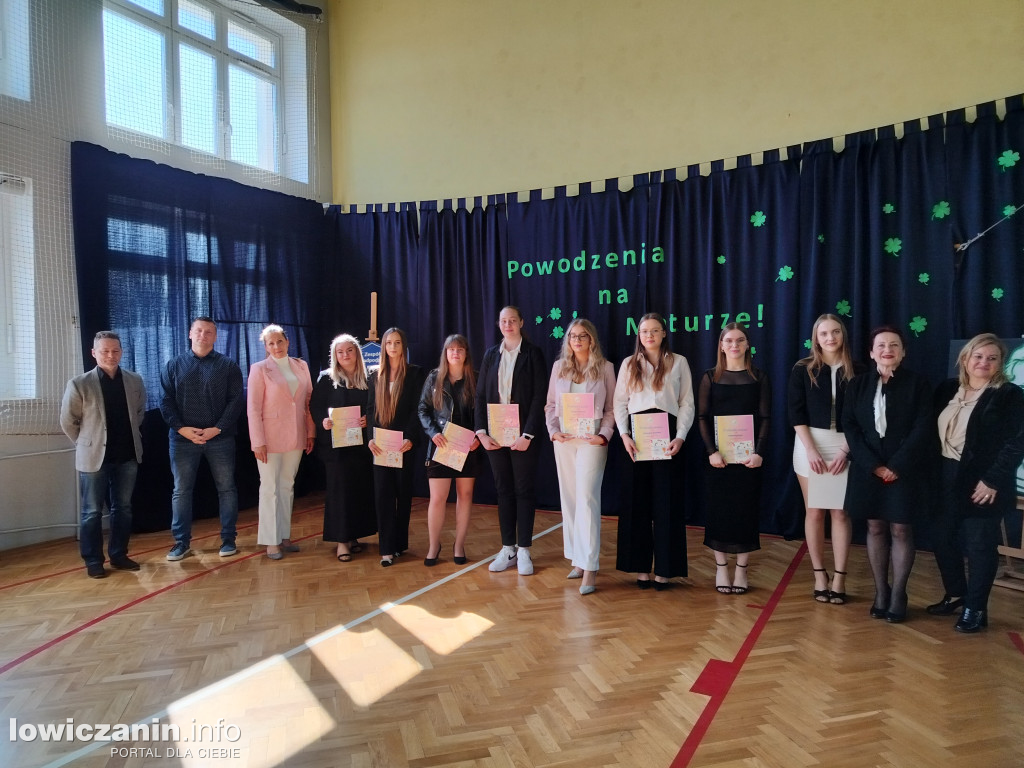 Zakończenie roku maturzystów z Ekonomika