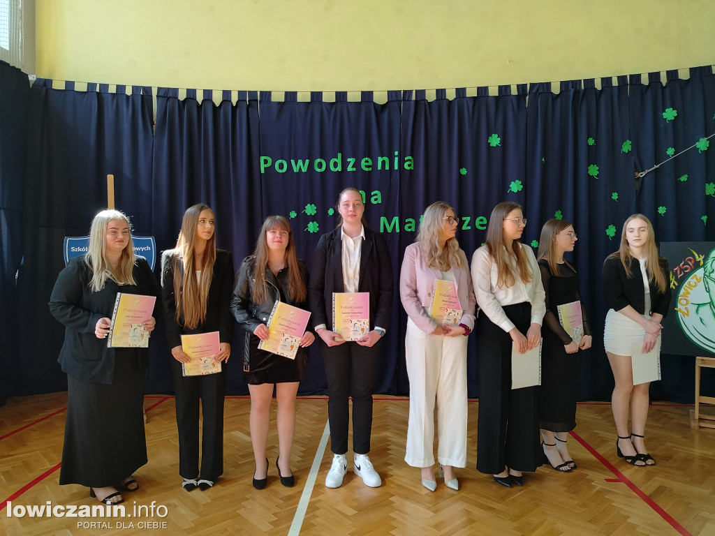 Zakończenie roku maturzystów z Ekonomika