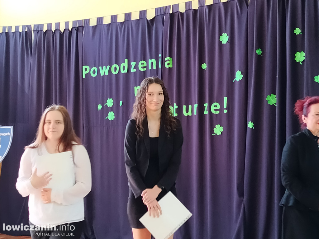 Zakończenie roku maturzystów z Ekonomika