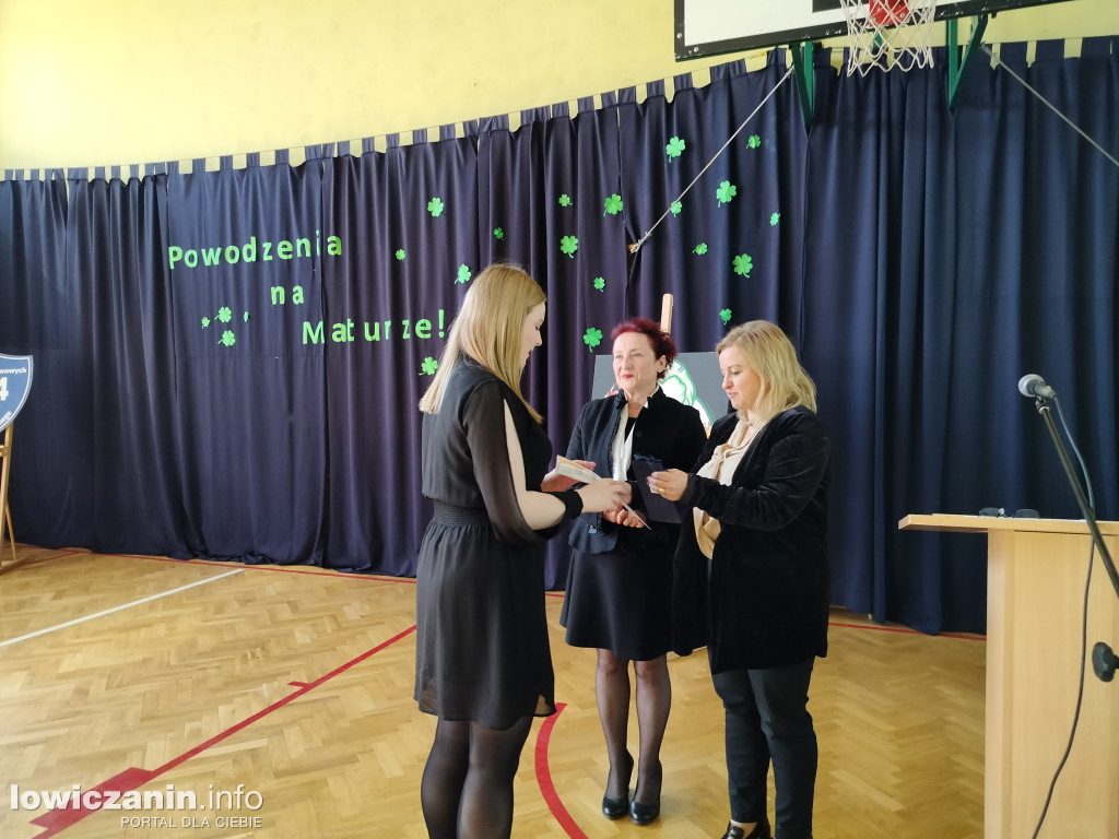Zakończenie roku maturzystów z Ekonomika