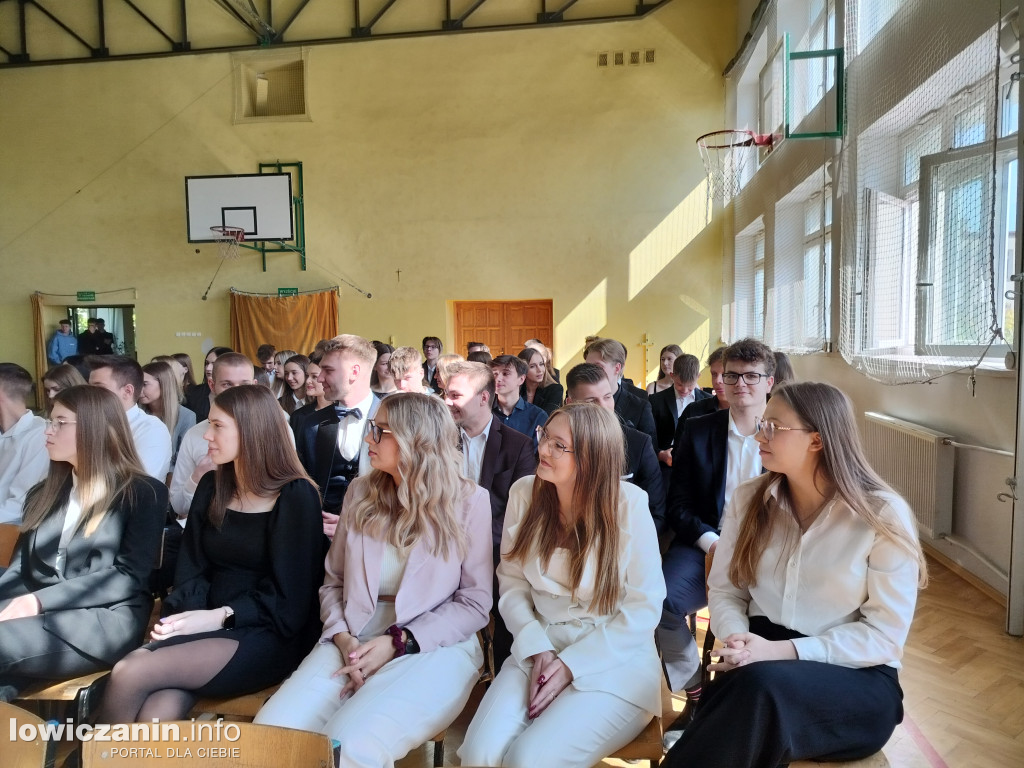 Zakończenie roku maturzystów z Ekonomika