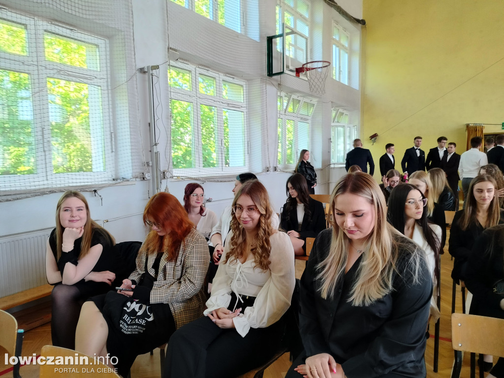 Zakończenie roku maturzystów z Ekonomika