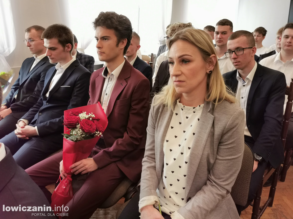 Pożegnanie uczniów z ZS nr 1 w Głownie
