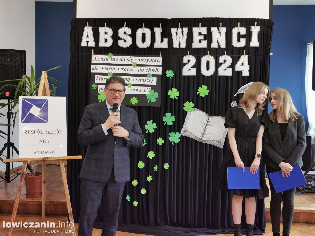 Pożegnanie uczniów z ZS nr 1 w Głownie