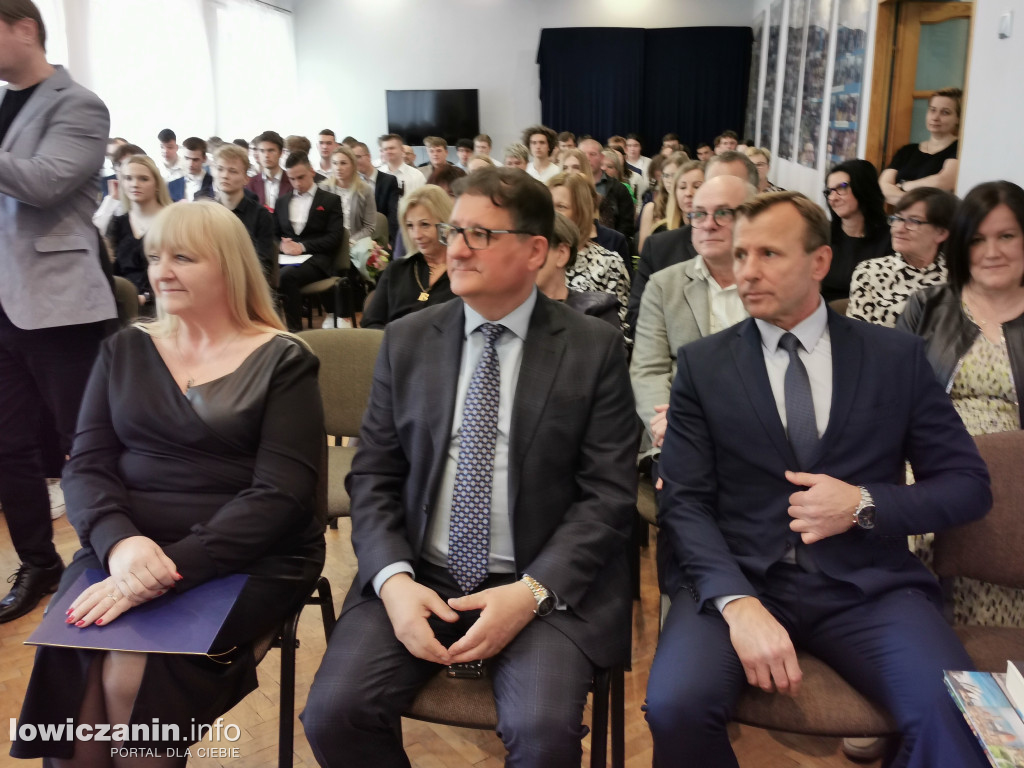 Pożegnanie uczniów z ZS nr 1 w Głownie