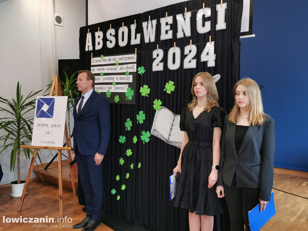 Pożegnanie uczniów z ZS nr 1 w Głownie