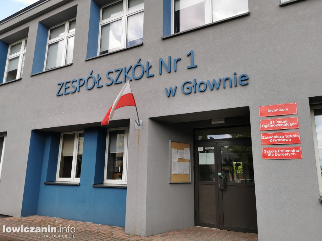 Pożegnanie uczniów z ZS nr 1 w Głownie