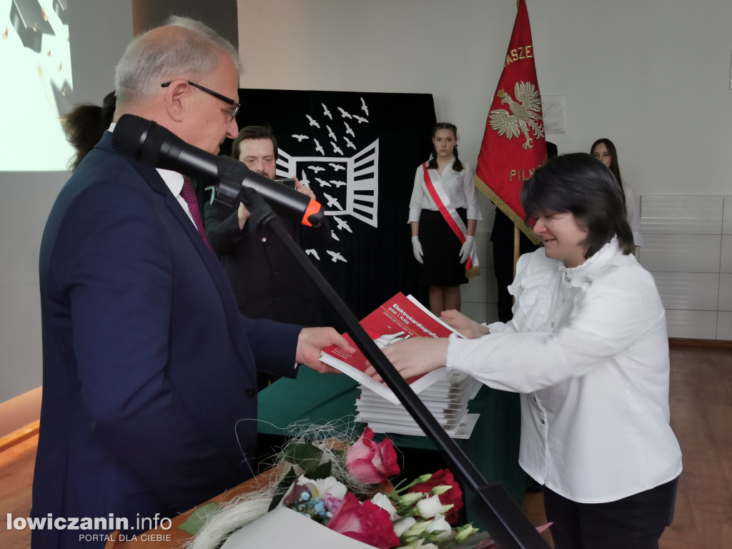 Zduńska Dąbrowa pożegnała maturzystów
