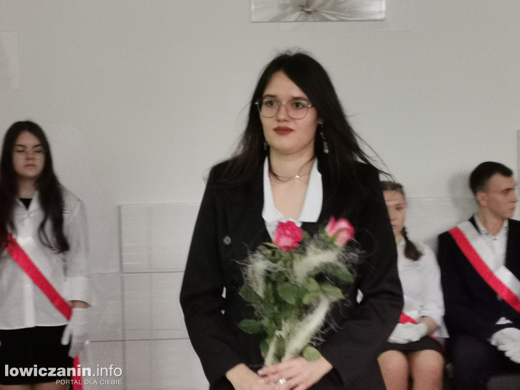 Zduńska Dąbrowa pożegnała maturzystów