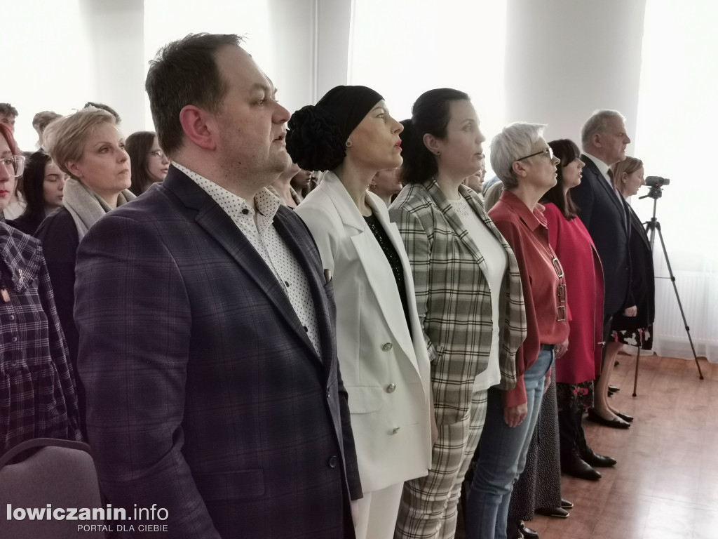Zduńska Dąbrowa pożegnała maturzystów