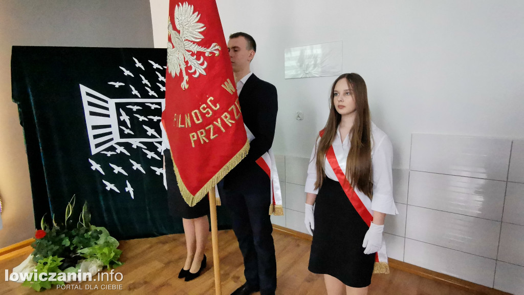 Zduńska Dąbrowa pożegnała maturzystów