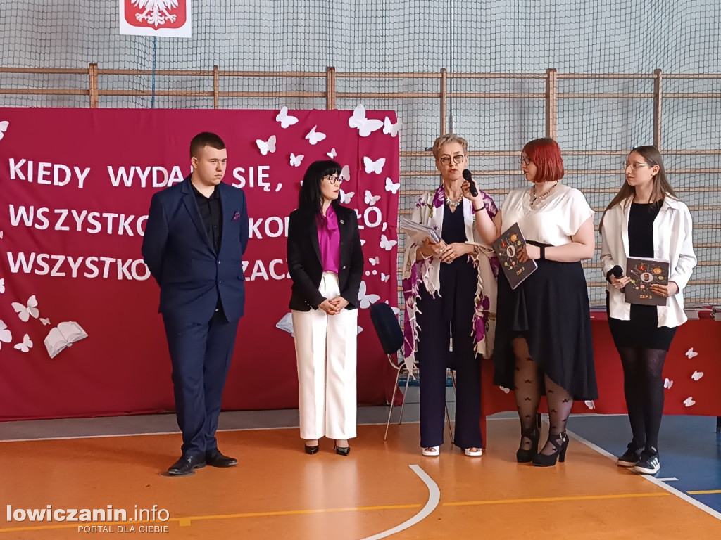 Pożegnali maturzystów w \