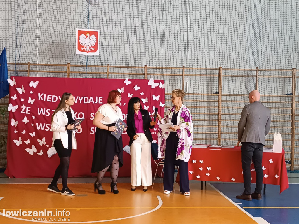 Pożegnali maturzystów w \