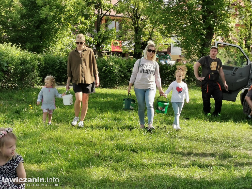 Akcja sadzenia drzew na os. Zatorze