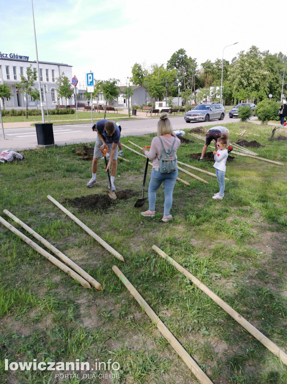 Akcja sadzenia drzew na os. Zatorze