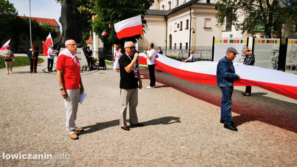 Dzień Flagi Rzeczypospolitej Polskiej w Łowiczu