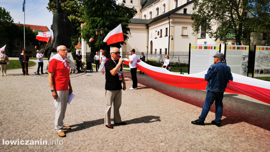 Dzień Flagi Rzeczypospolitej Polskiej w Łowiczu