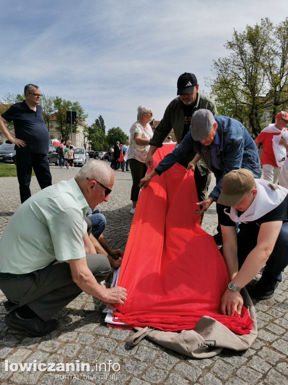 Dzień Flagi Rzeczypospolitej Polskiej w Łowiczu