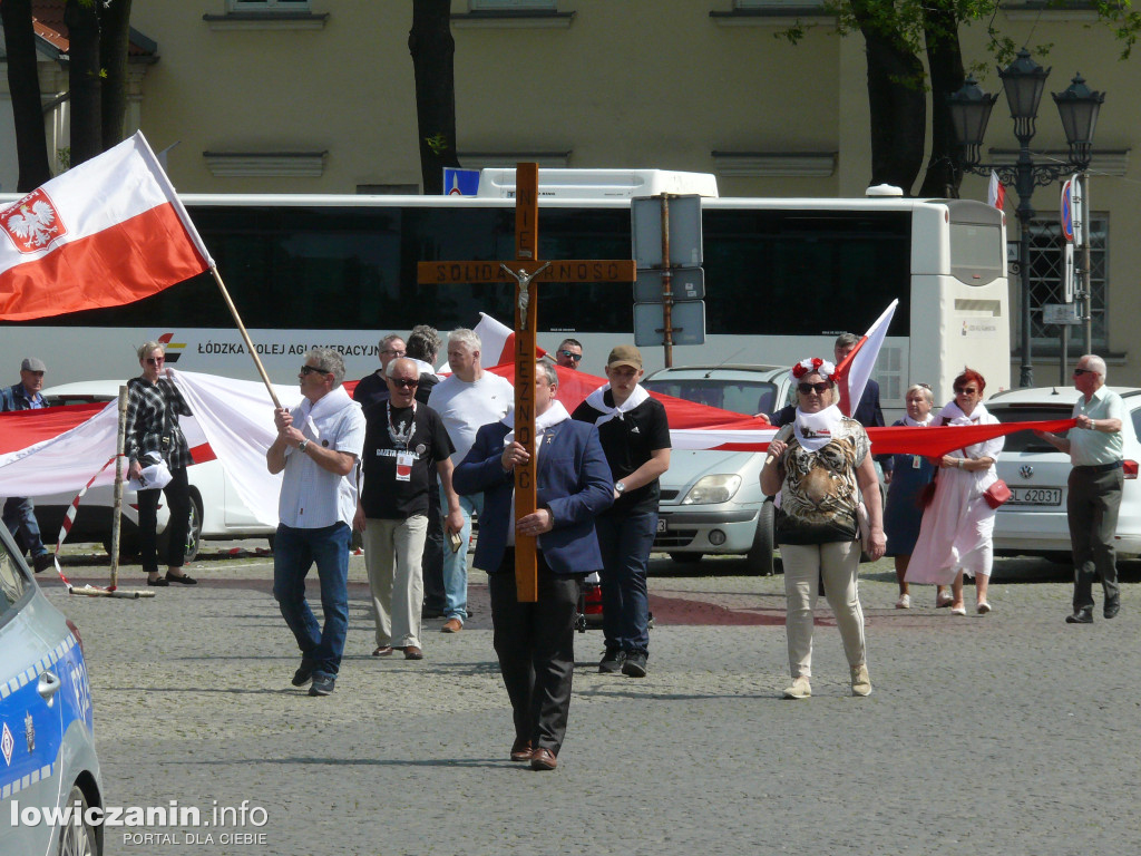 Dzień Flagi Rzeczypospolitej Polskiej w Łowiczu