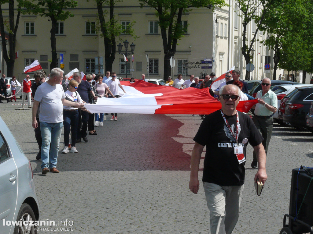 Dzień Flagi Rzeczypospolitej Polskiej w Łowiczu