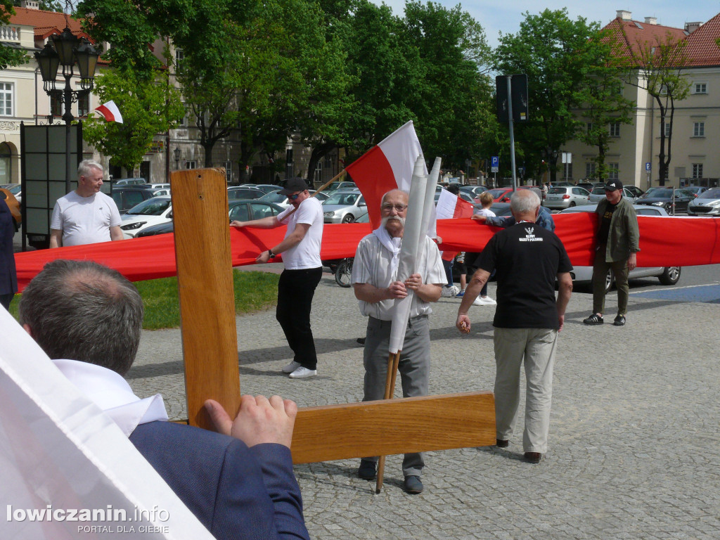 Dzień Flagi Rzeczypospolitej Polskiej w Łowiczu