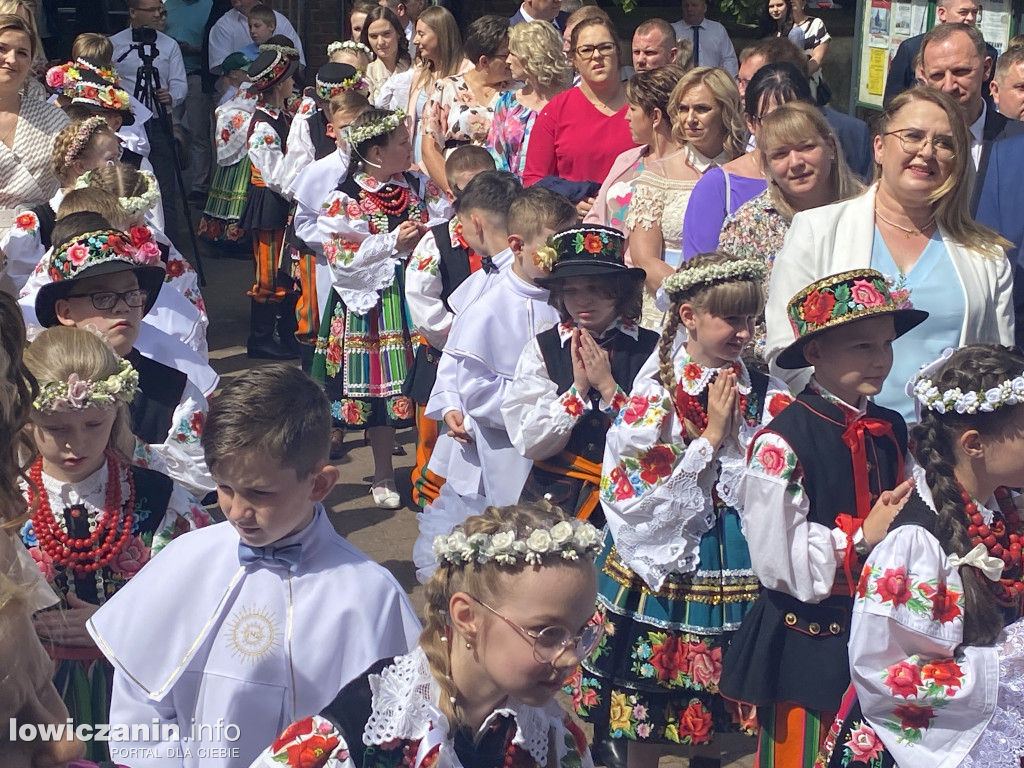 Pierwsza Komunia Święta w parafii w Kocierzewie (FOTO)